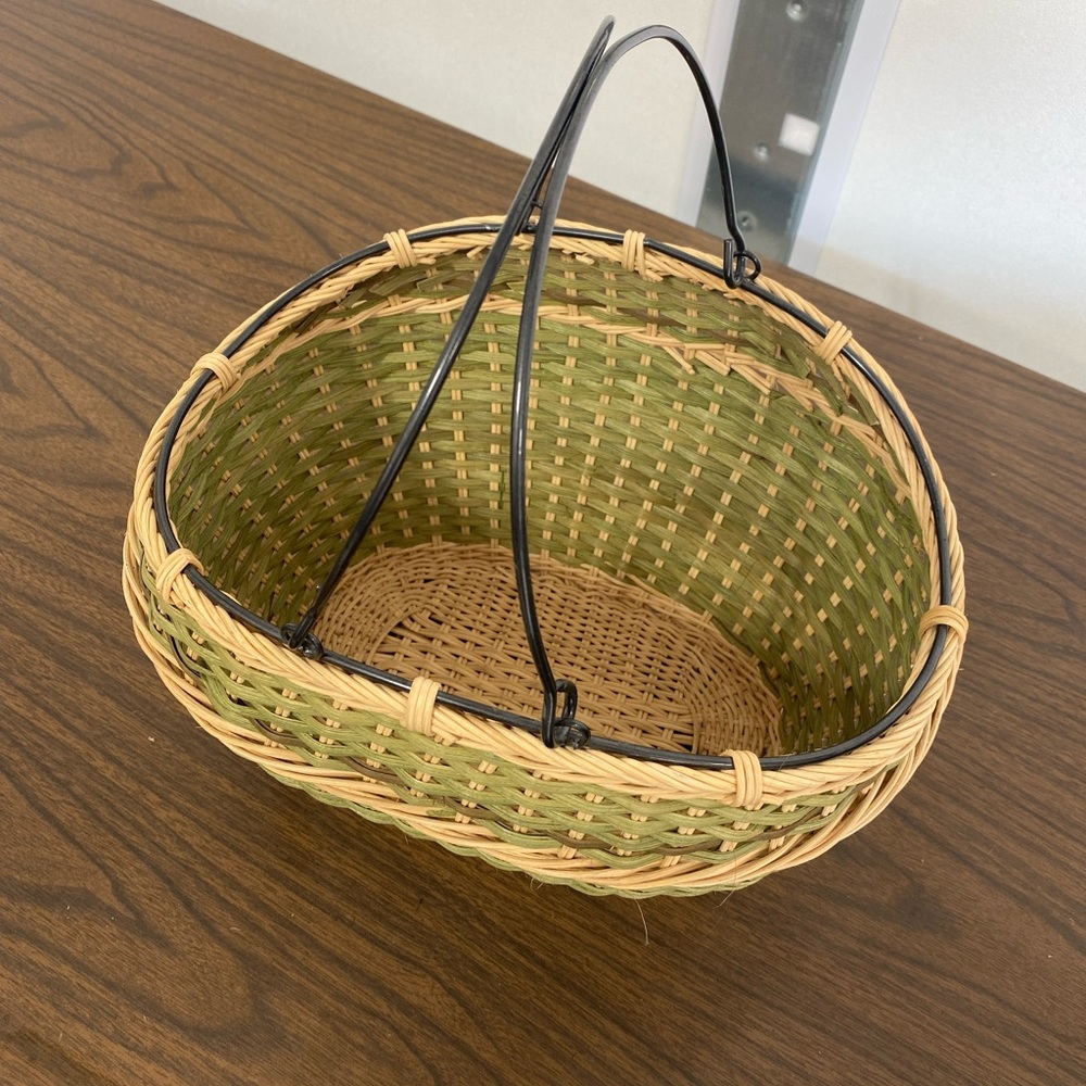 Light green basket